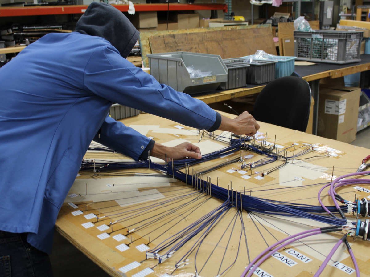 harness-board-cable-agv-production